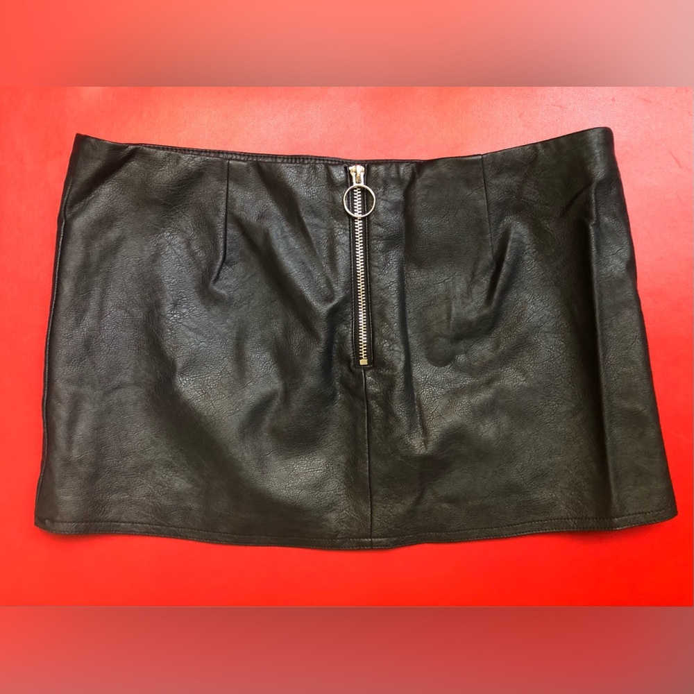 Urban Outfitters Black Faux Leather Mini Skirt with Front Zip